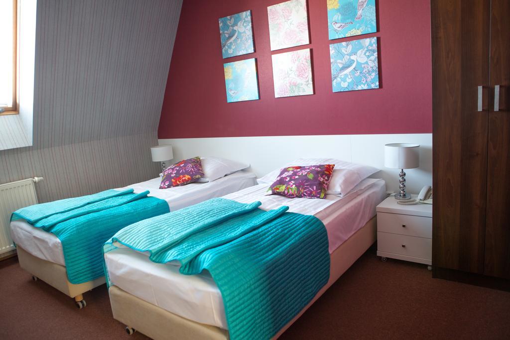 Hotel Na Rogatce Люблин Стая снимка