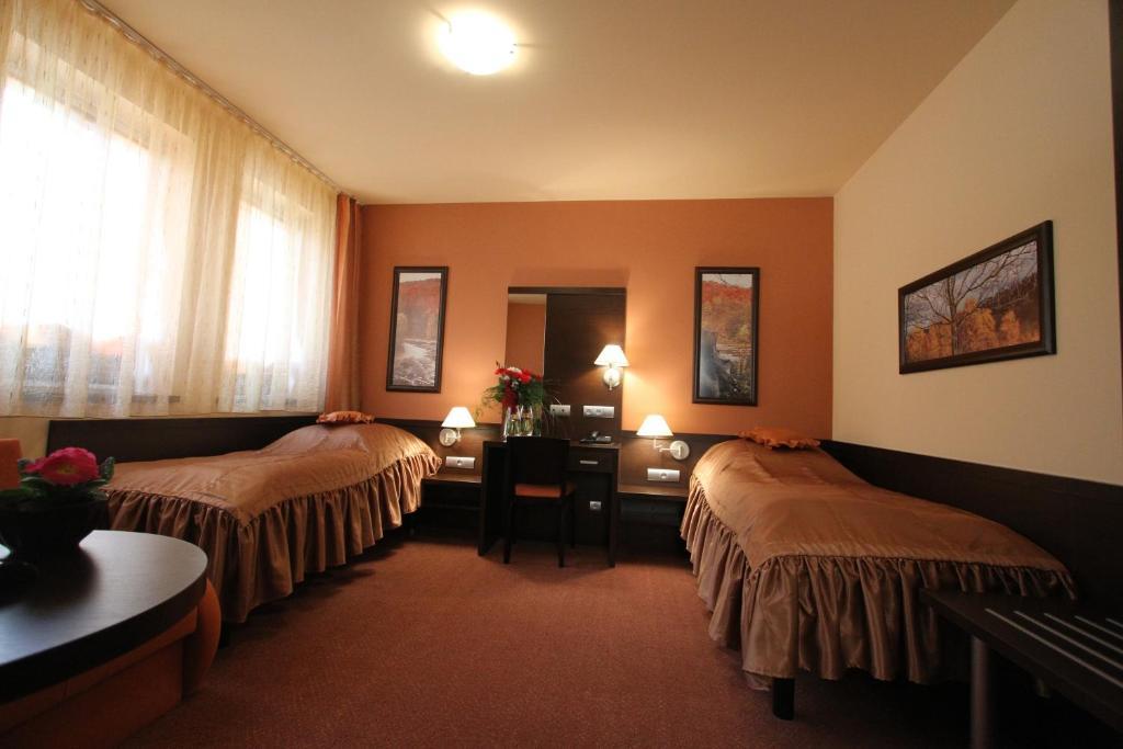 Hotel Na Rogatce Люблин Стая снимка