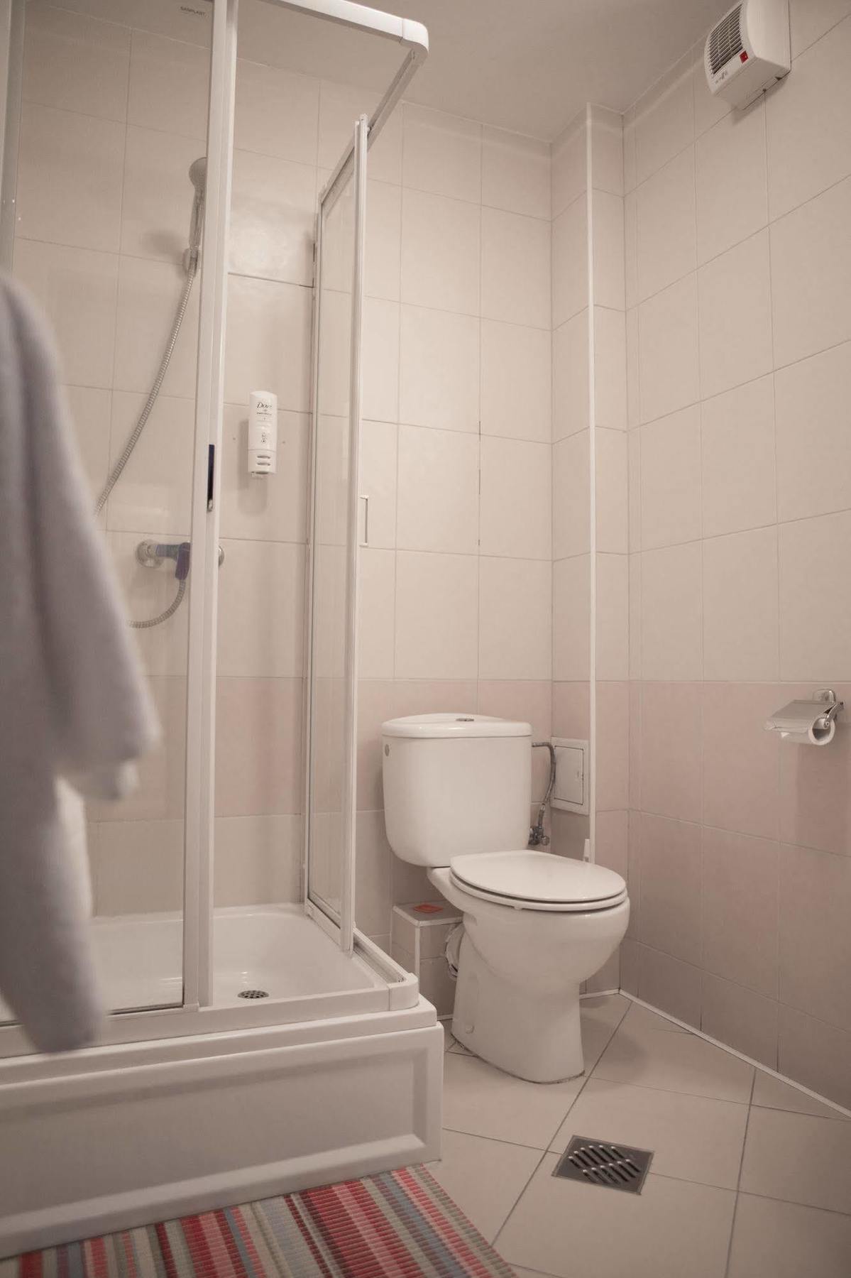 Hotel Na Rogatce Люблин Екстериор снимка